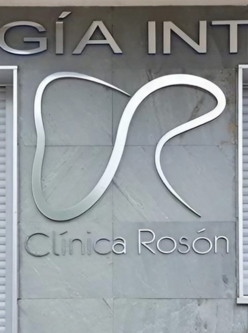 Contactar con Clínica Rosón en Foz